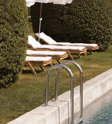 swimming-pool-garden-luberon-provence-hotel-capelongue-beaumier-bonnieux