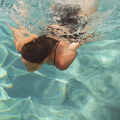 hotel-swimming-pool-provence-luberon-capelongue-beaumier-bonnieux