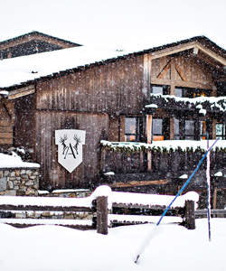 montagne-hivernal-alpes-chalet-hotel-alpaga-beaumier-megeve